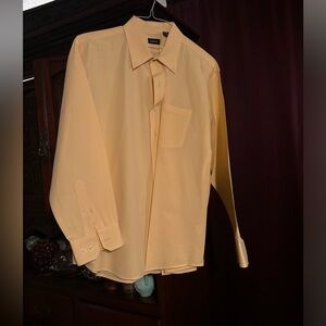 Izod Men's Light Yellow Dress Shirt